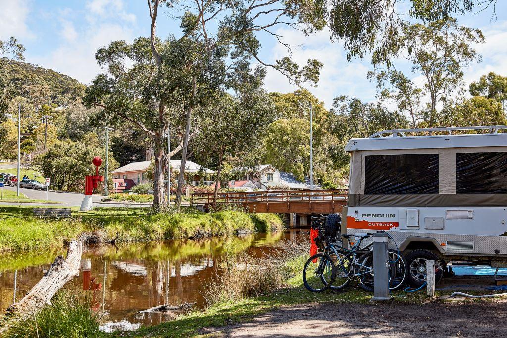 Warm weather and river views at Lorne