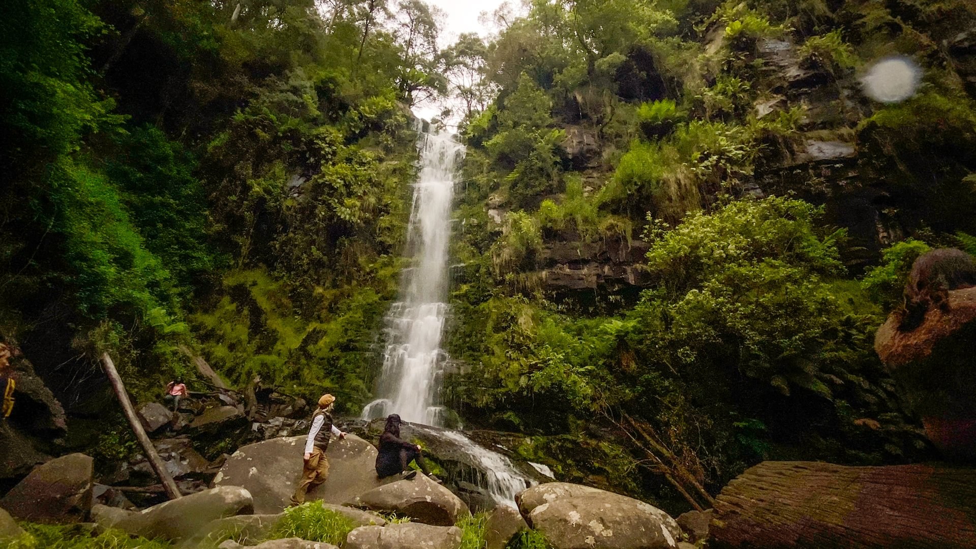 Waterfalls are best viewed in winter