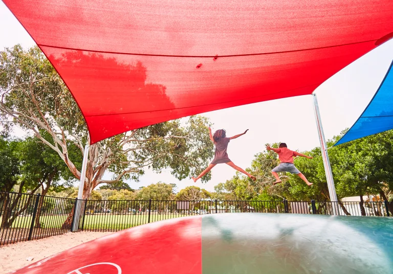 Giant jumping pillow